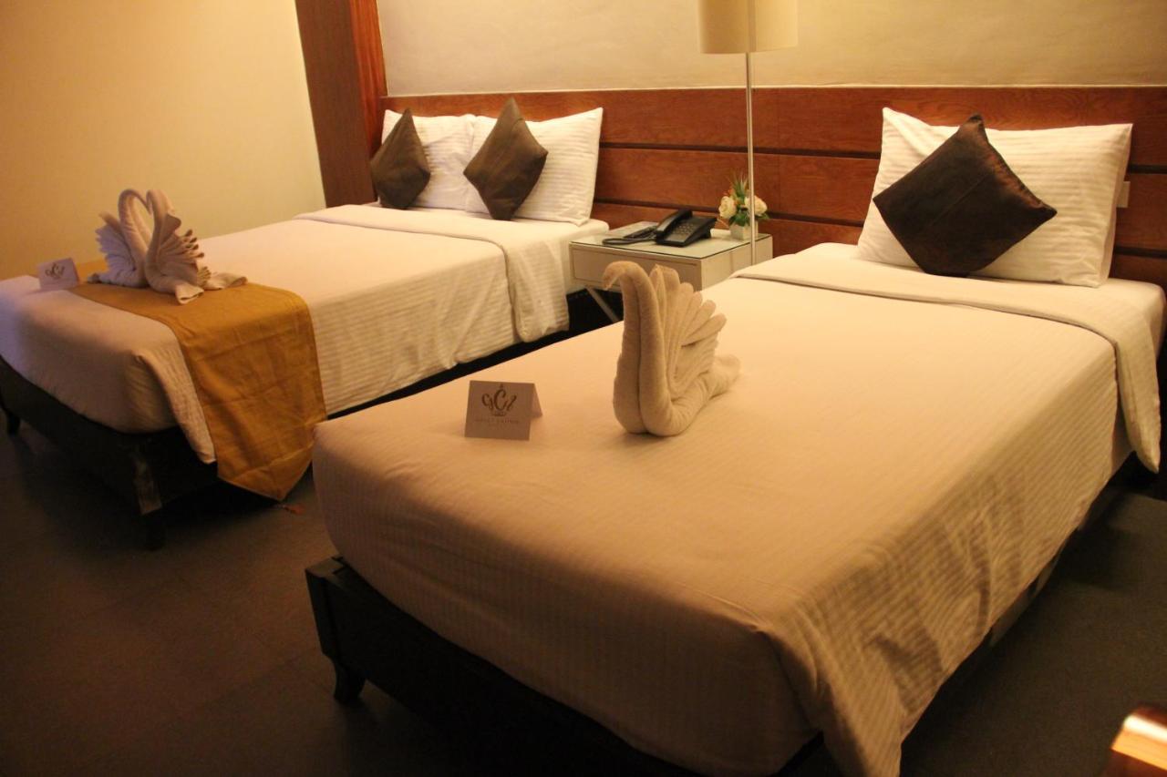 Grace Crown Hotel Angeles Bagian luar foto